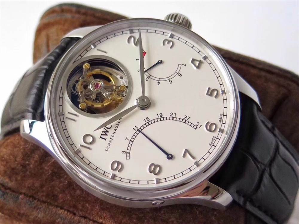 ZF廠復刻萬變萬國葡萄牙逆跳陀飛輪多少錢